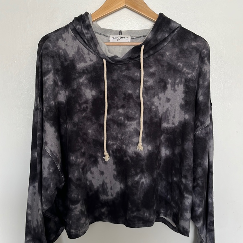 Carly Jean Los Angeles CJLA Bella Tie-dye Pulliver